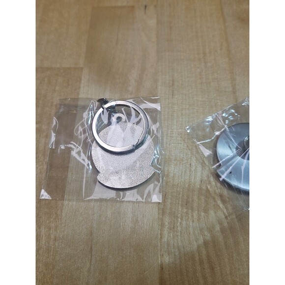 Hard Rock Cafe Montego Bay Key Chain & Pin - Picture 5 of 7